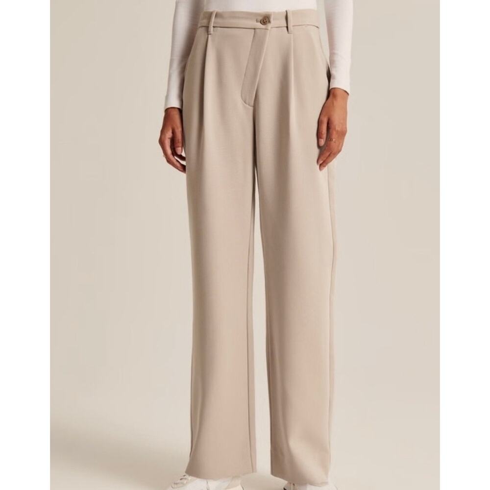 Abercrombie & Fitch Tailored Trouser Pants Beige Pleated XS Short Minimalist